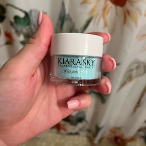 Kiara sky dip powder